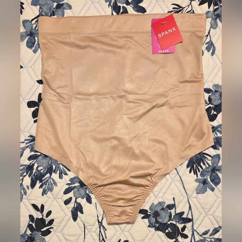 NWT SPANXshape Suit Your Fancy High-Waisted Thong- Size XL